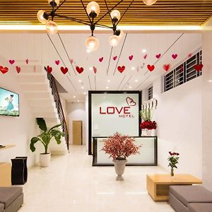 Love Hotel